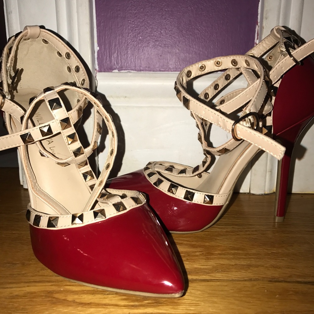 Wild diva red studded point toe heel